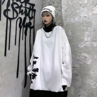 Graphic Print Turtleneck Sweatshirt