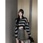 Cut-out Striped Crop Knit Top / Pleated Mini A-line Skirt