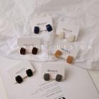 Curved Rectangle Earring