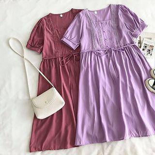 Plain Perforated Short-sleeve Dress