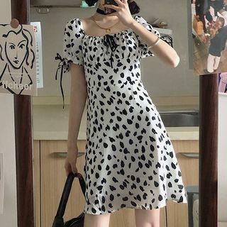 Short-sleeve Print A-line Dress Black Dotted - White - One Size