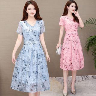 Floral V-neck Short-sleeve Midi A-line Dress