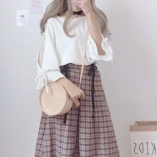 3/4-sleeve Top / Plaid Skirt / Set