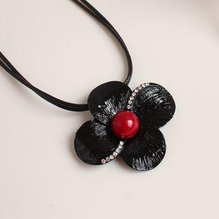 Acrylic Flower Pendant Necklace