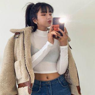 Mock-neck Cropped Slim-fit Top