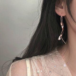 Wavy Dangle Earring As Shown In Figure - One Size