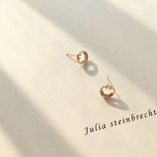 Zircon Ear Stud
