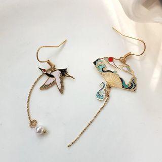 Crane & Fan Asymmetrical Alloy Dangle Earring 1 Pair - White - One Size
