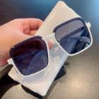 Two-tone Square Sunglasses