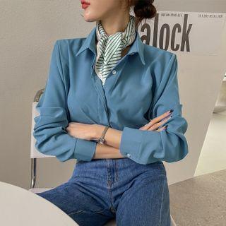 Basic Hidden-button Blouse