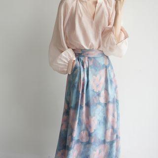 Long-sleeve V-neck Blouse / Print Midi Skirt