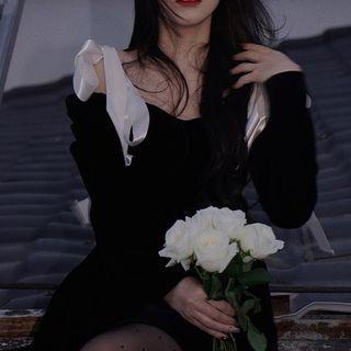 Long-sleeve Tie-strap Mini A-line Dress