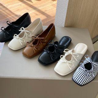 Double Bow Cutout Flat Shoes