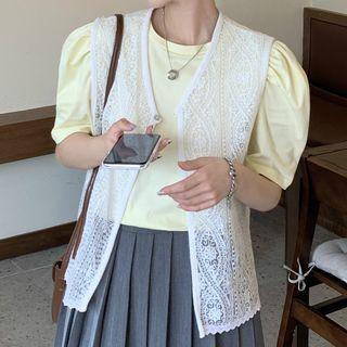 Puff-sleeve Plain T-shirt / Lace Vest
