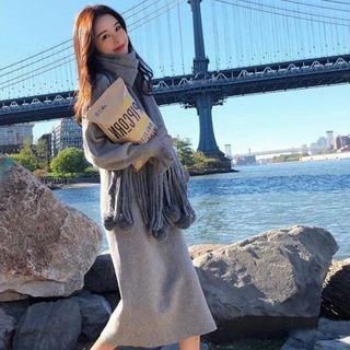 Ruffle-cuff Long Sleeve Knit Dress