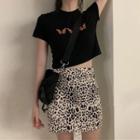 Butterfly Print Short-sleeve Cropped T-shirt / Leopard Print Mini A-line Skirt