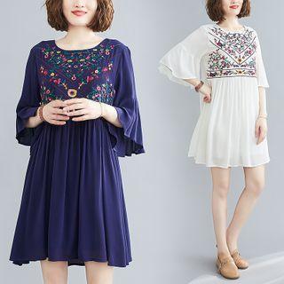 Embroidered Round-neck Semi-sleeve Chiffon Dress