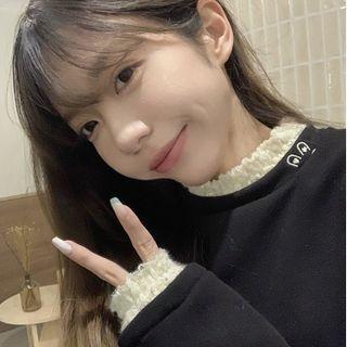 Lace Embroidered Sweatshirt