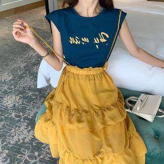 Short-sleeve Lettering T-shirt / Suspender Midi A-line Skirt