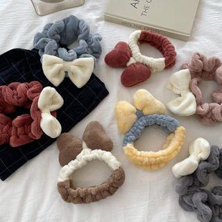 Bow Two-tone Coral Fleece Scrunchie