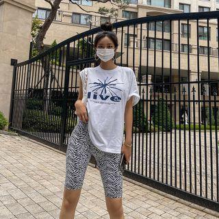 Printed Asymmetric Sleeve T-shirt