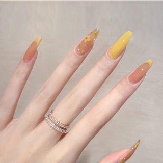 Flower Faux Nail Tips R203 - Yellow - One Size