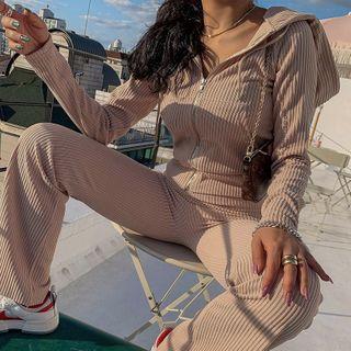 Ribbed Slim-fit Crop Hoodie
