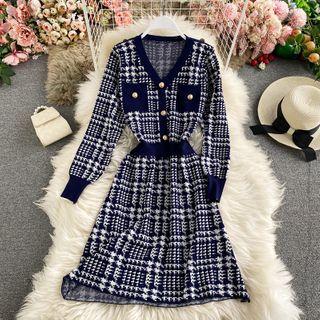 Houndstooth V-neck Knitted Dress