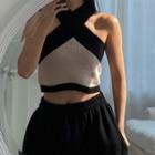 Crisscross Halter Two-tone Tank Top