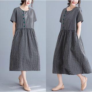 Gingham Short-sleeve Frog Buttoned Midi A-line Dress Black & White - One Size