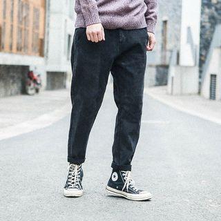 Loose-fit Washed Jeans