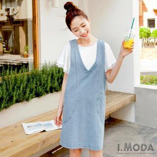Sleeveless V-neck Denim Dress