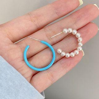 Asymmetrical Pearl Stud Earring 1 Pair - Earrings - One Size