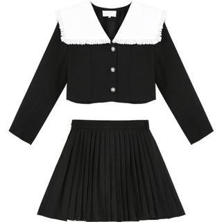 Set: Contrast Collar Blouse + Pleated Mini A-line Skirt