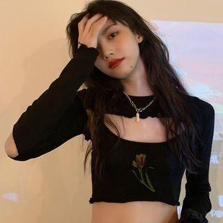 Set: Long-sleeve Cropped T-shirt + Spaghetti Strap Printed Top