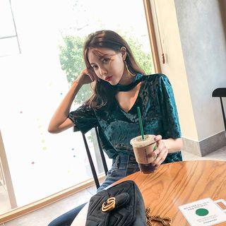 Choker Short-sleeve Velvet Top