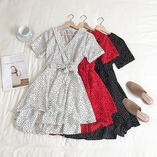 Short-sleeve Patterned Tie Waist Chiffon A-line Dress