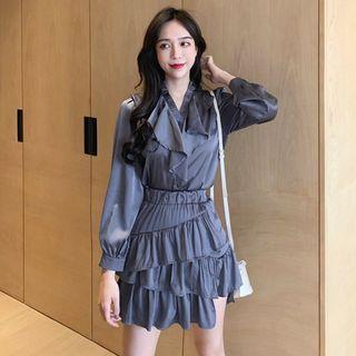 Set: Long-sleeve Ruffle Trim Top + Mini Layered Skirt