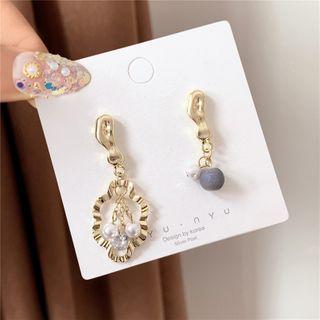 Asymmetrical Faux Pearl Drop Earring 1 Pair - Earrings - Gold - One Size