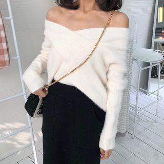 Long-sleeve Off-shoulder Plain Knit Top