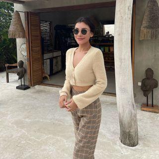 V-neck Plain Woolen Button-up Cropped Cardigan