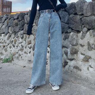 High-waist Light Washed Wide Fit Jeans