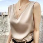 V-neck Mesh Panel Tank Top
