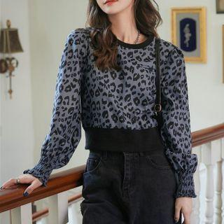 Leopard Pattern Crewneck Top
