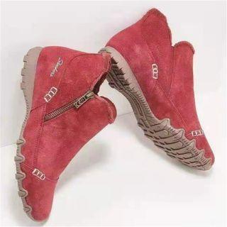 Fleece-lined Zip Ankle Boots