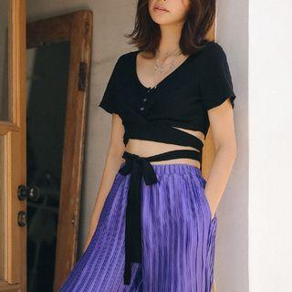Short-sleeve Tie-waist Cropped T-shirt