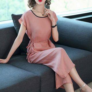 Set: Contrast Trim Short-sleeve Tie-waist Blouse + Cropped Pants