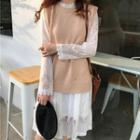 Plain Knit Vest / Lace Long-sleeve Dress
