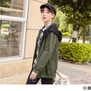 Contrast Hooded Ruffled Windbreaker