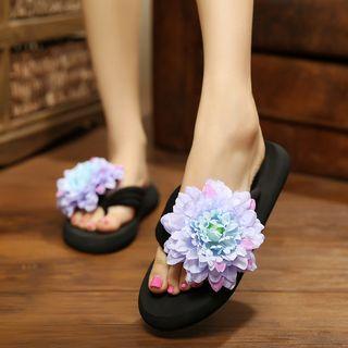 Flower Accent Platform Flip-flops